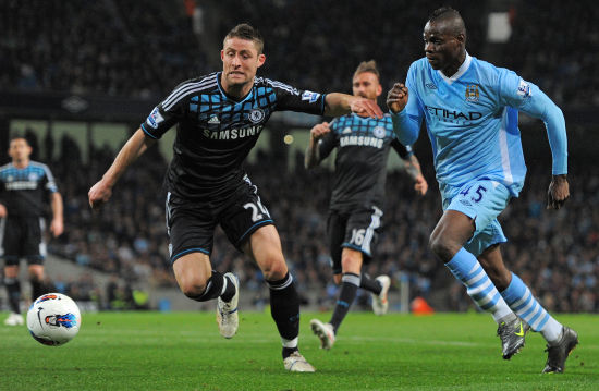 琼斯要想在 琼斯要想在